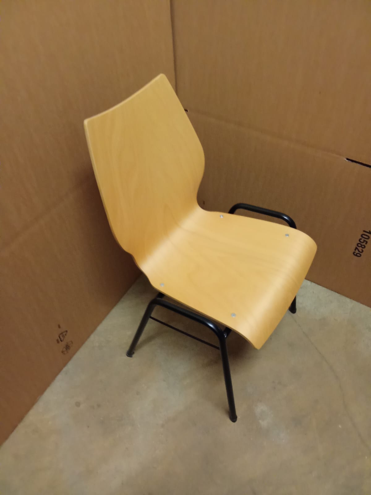 Konferenzstuhl - Sonderposten - Gestell schwarz