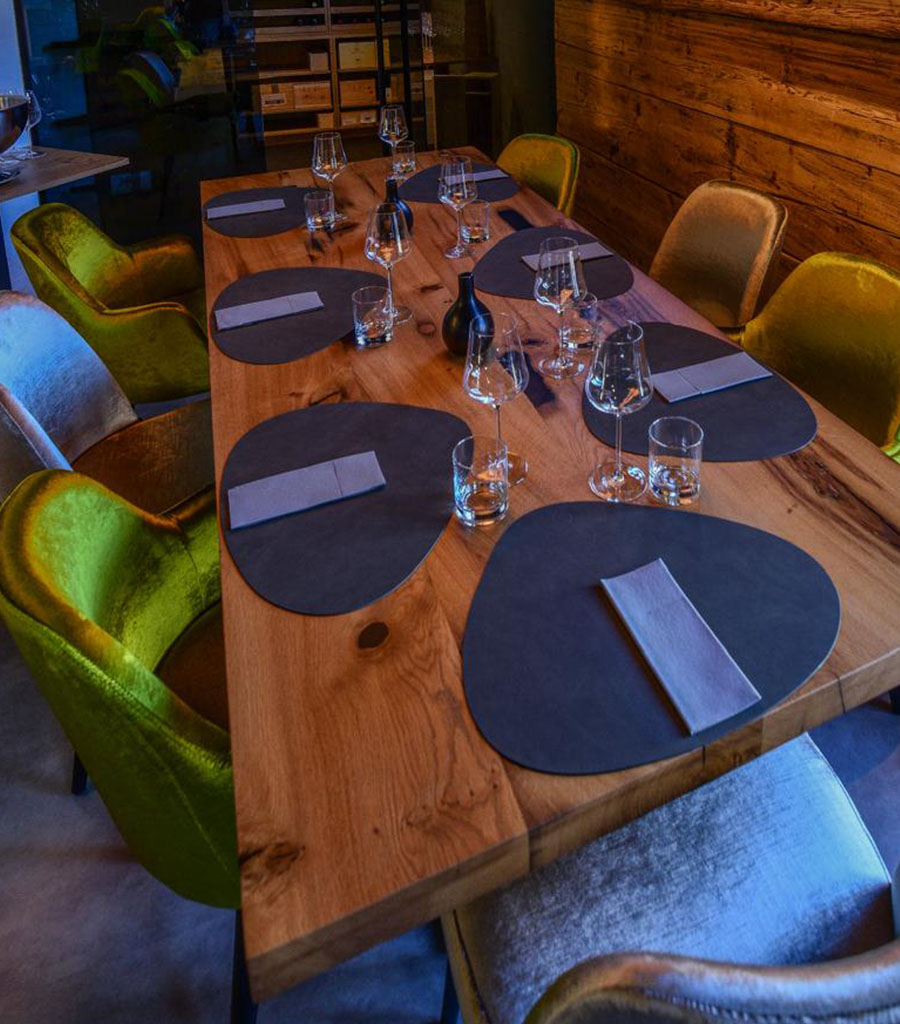 Vin Hommage Erding Tisch Vin Hommage Erding Tisch