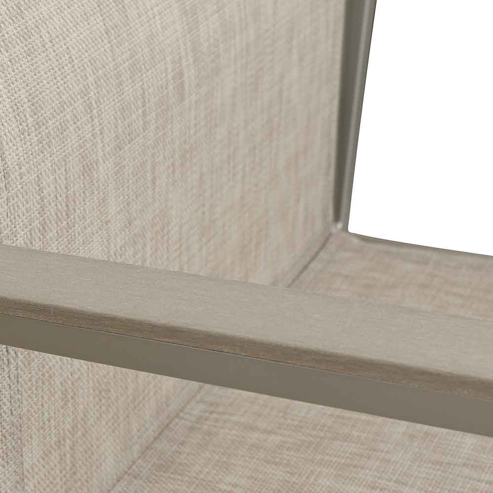 Gastronomiestuhl_Terrassenstuehle_Cinara-light-grey_Detail_1
