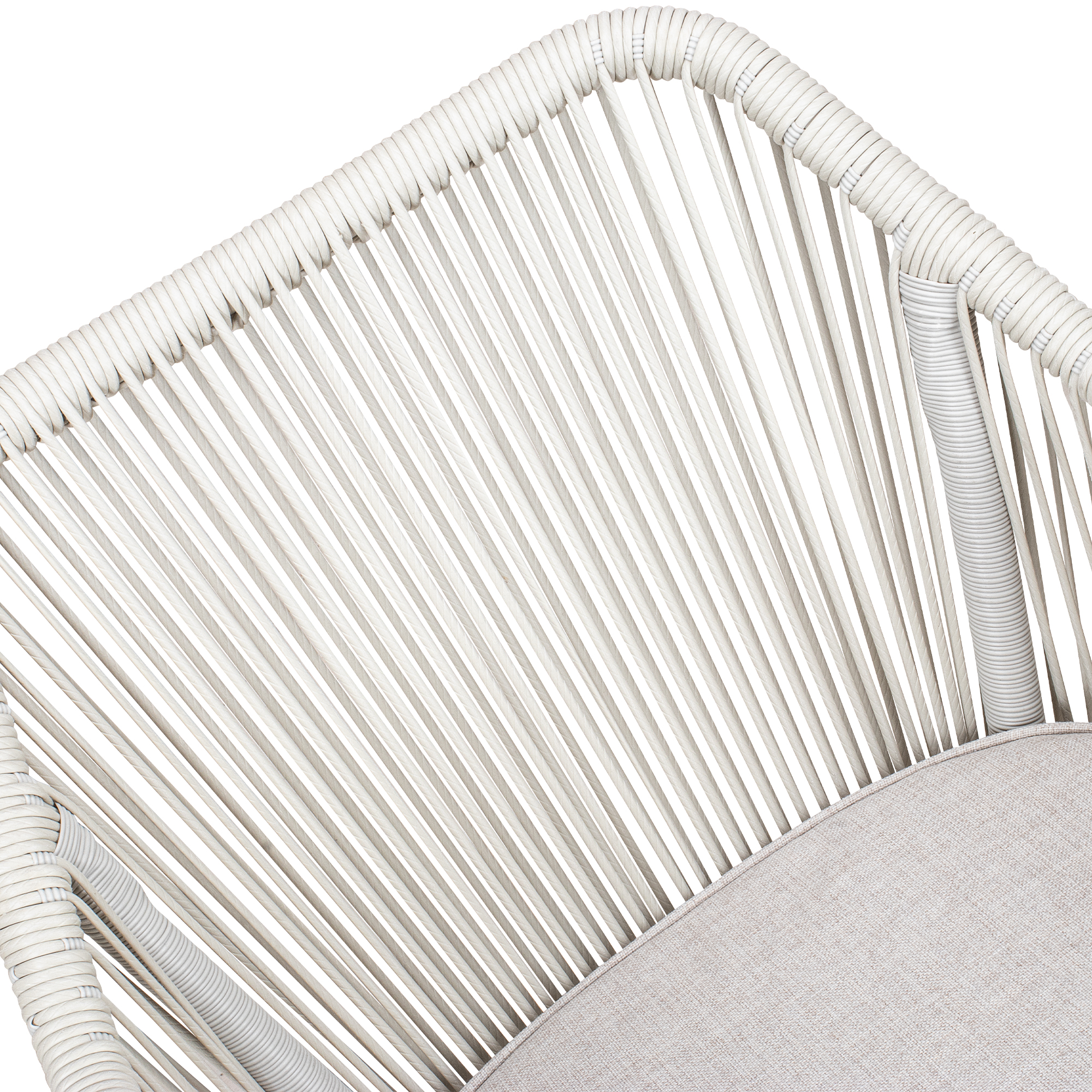 Baleris Greige Outdoorstuhl mit Armlehnen und Geflecht – Rueckenlehne