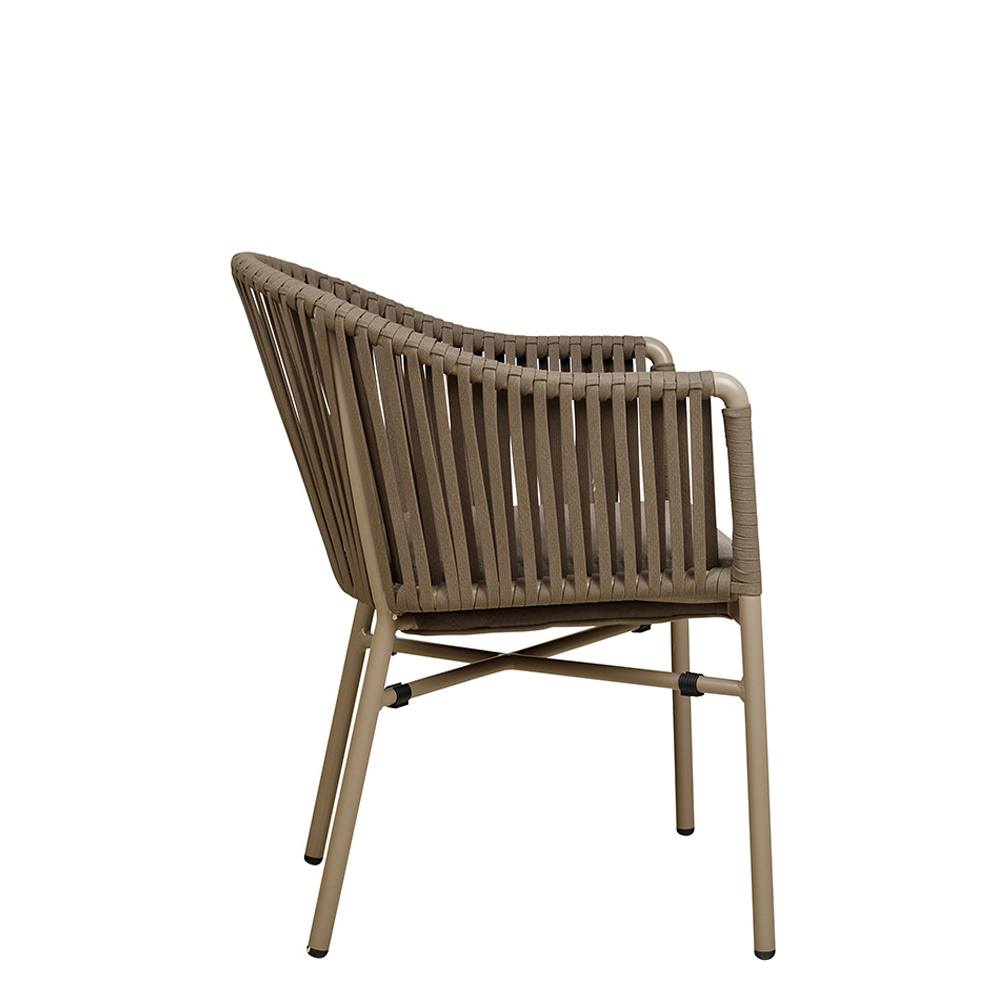 Gastronomie_Terrassenstuhl_Ramila_Brown_Seite_1000px Ramila-48 Brown Terrassenstuhl mit beigem Aluminiumgestell und Textilen-Rücken, stapelbar und wetterfest für Gastronomie Seitenansicht