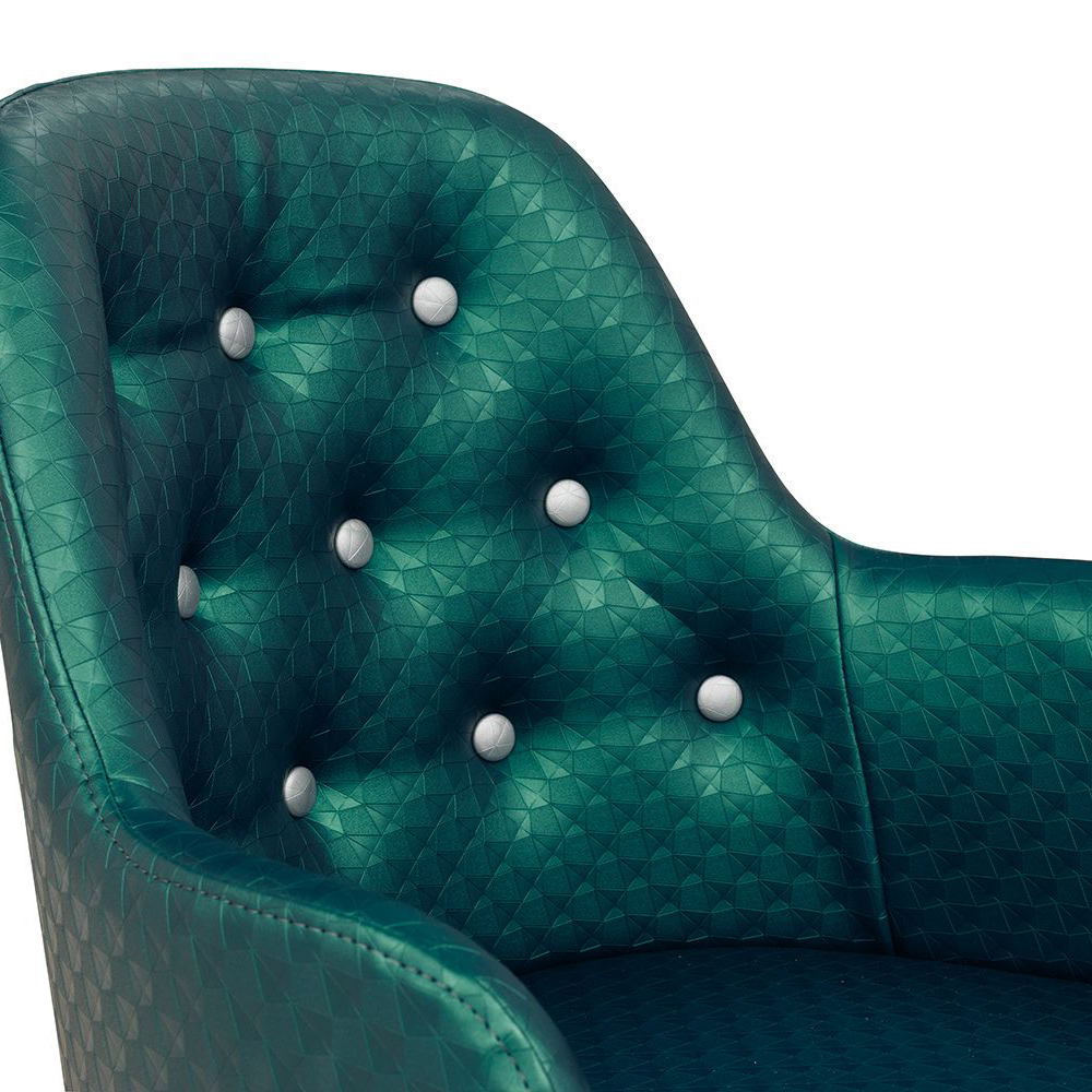 Polsterstuhl Gastronomie Sona-300-Arm, Beizton: Schwarz  |  Bezug: KB-ATN-500x5000  |  Bezug Knöpfe: KB-ATN-500x50_Detailansicht Knöpfe06