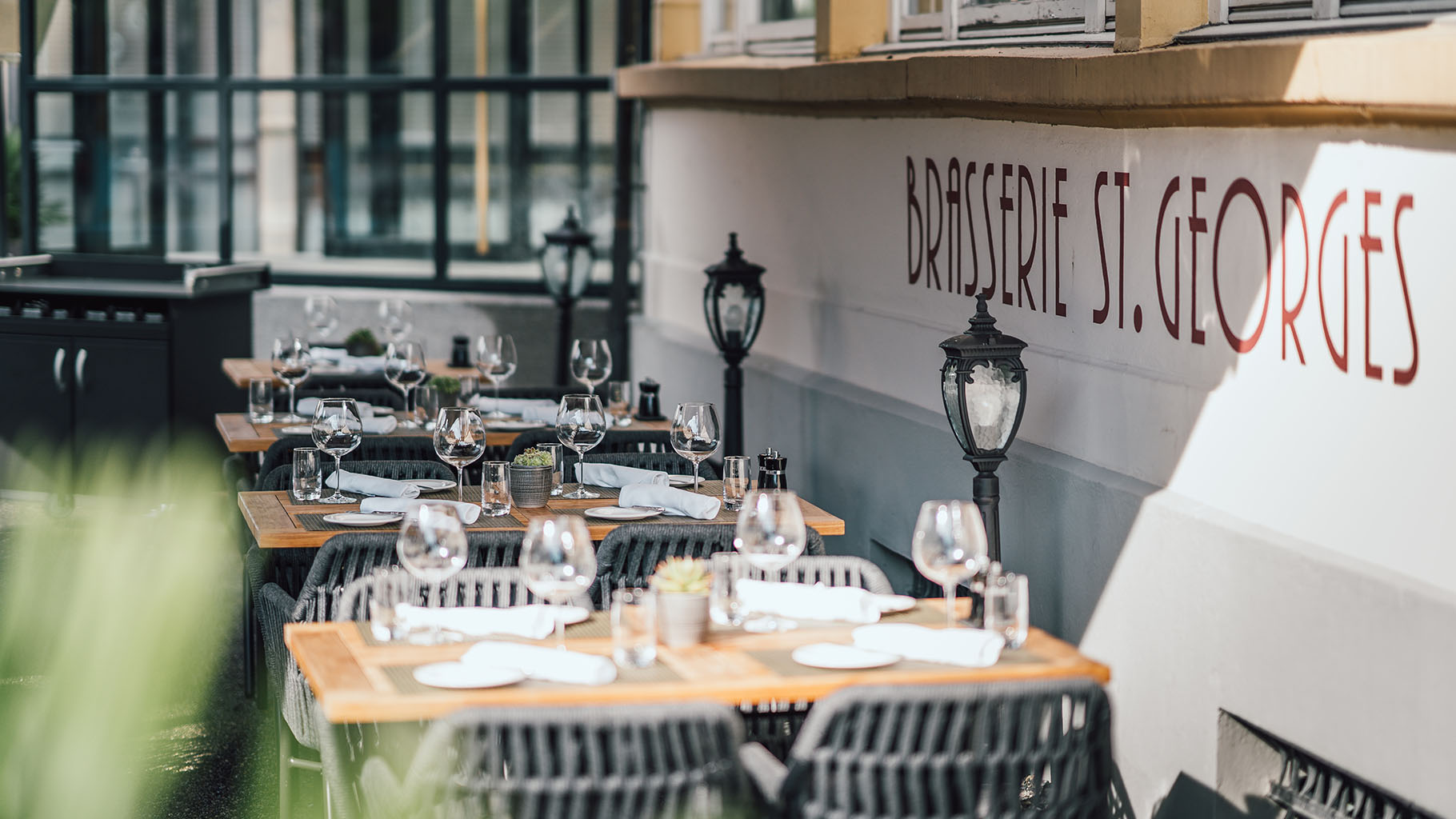 Brasserie St. Georges Gastraum Gastraum der Brasserie St. Georges mit Gastronomieeinrichtung von Objekt-M