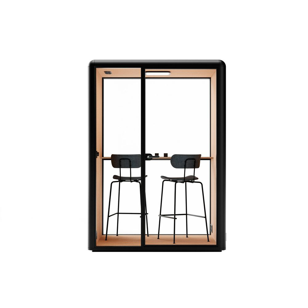 ESSEN-M-Front-B-Large