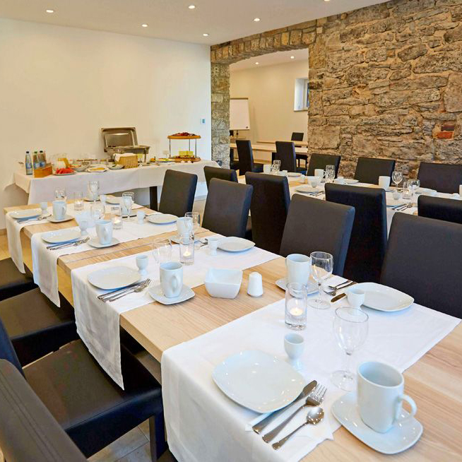 Tischgestell für die Gastronomie Marino-TGF-404 aus Stahl für den Innenbereich als Banketttische