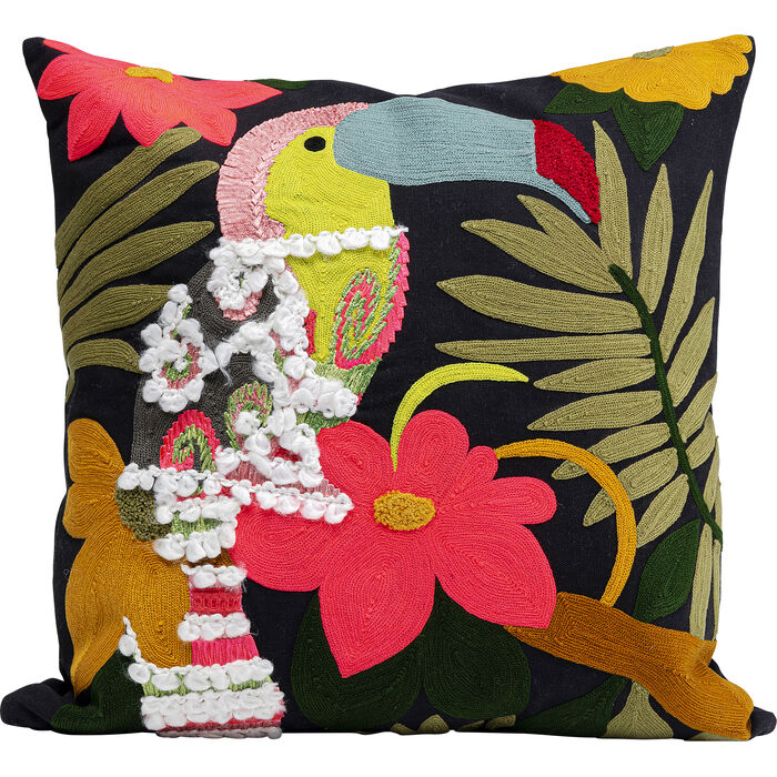 Gastronomie_kissen_ tropical_45x45cm_frontal Kissen Tropical 45x45 cm mit farbigem Tukan-Motiv, floralen Stickereien und strukturierter Oberfläche auf schwarzem Stoff
