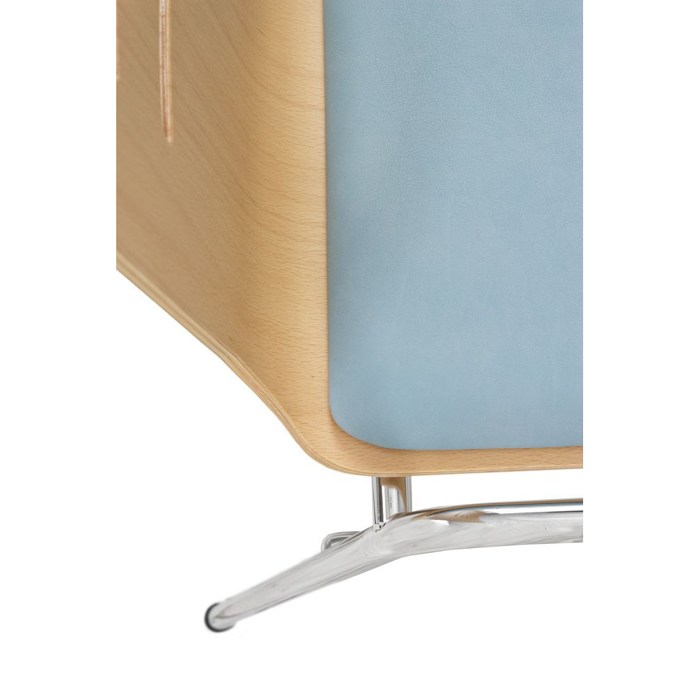 Konferenzstuhl Eruno-612 mit Sitzpolster, verchromtem Metallgestell, stapelbar Detailansicht Sitzfläche