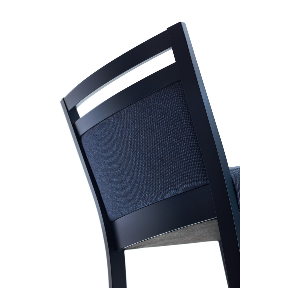 Gastronomie_Holzbarhocker_Polster_Sirva-Bar-472FI_d2