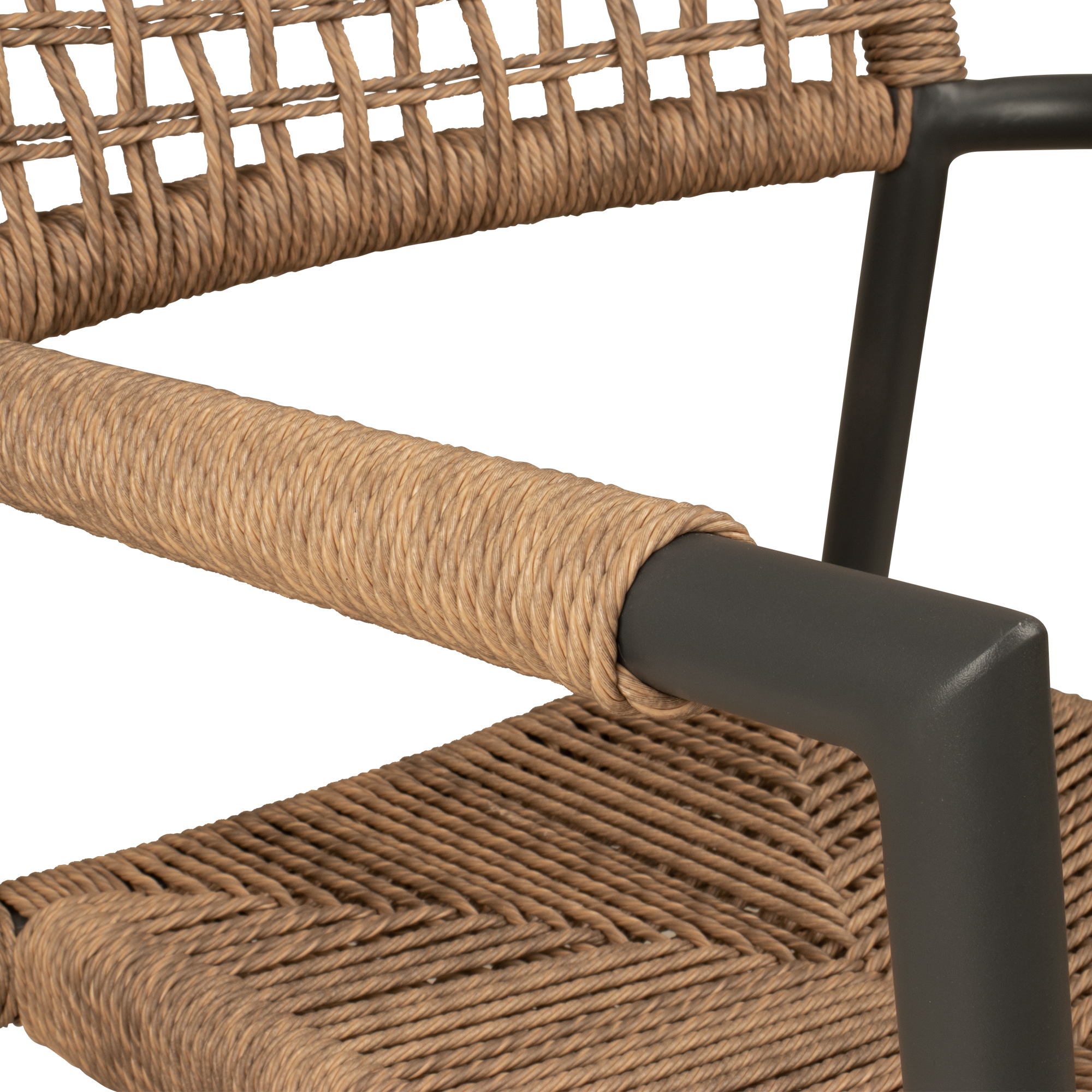 Sisson Wheat Outdoorstuhl mit Armlehnen und Flechtmuster – Detail Armlehne