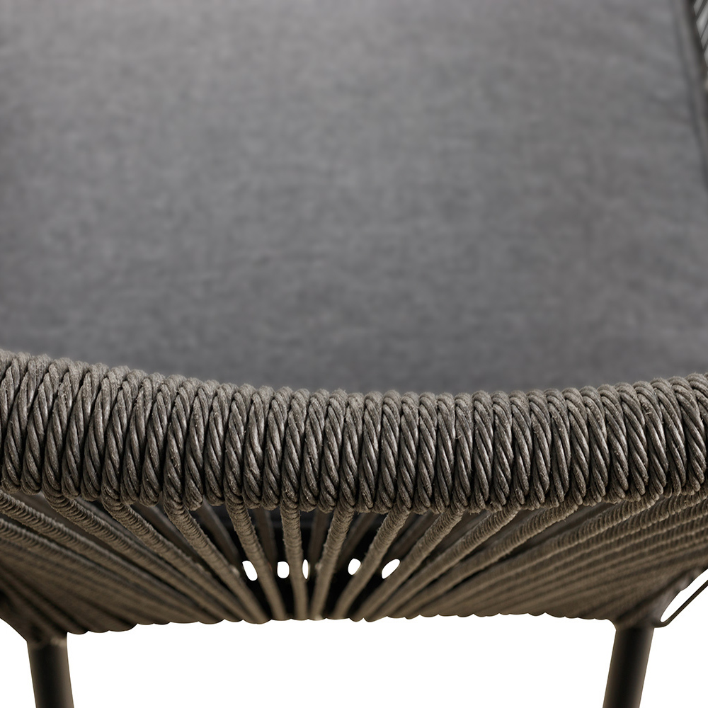 Gastronomie_Outdoor-Stuhl_Baleris-grau_Detail3