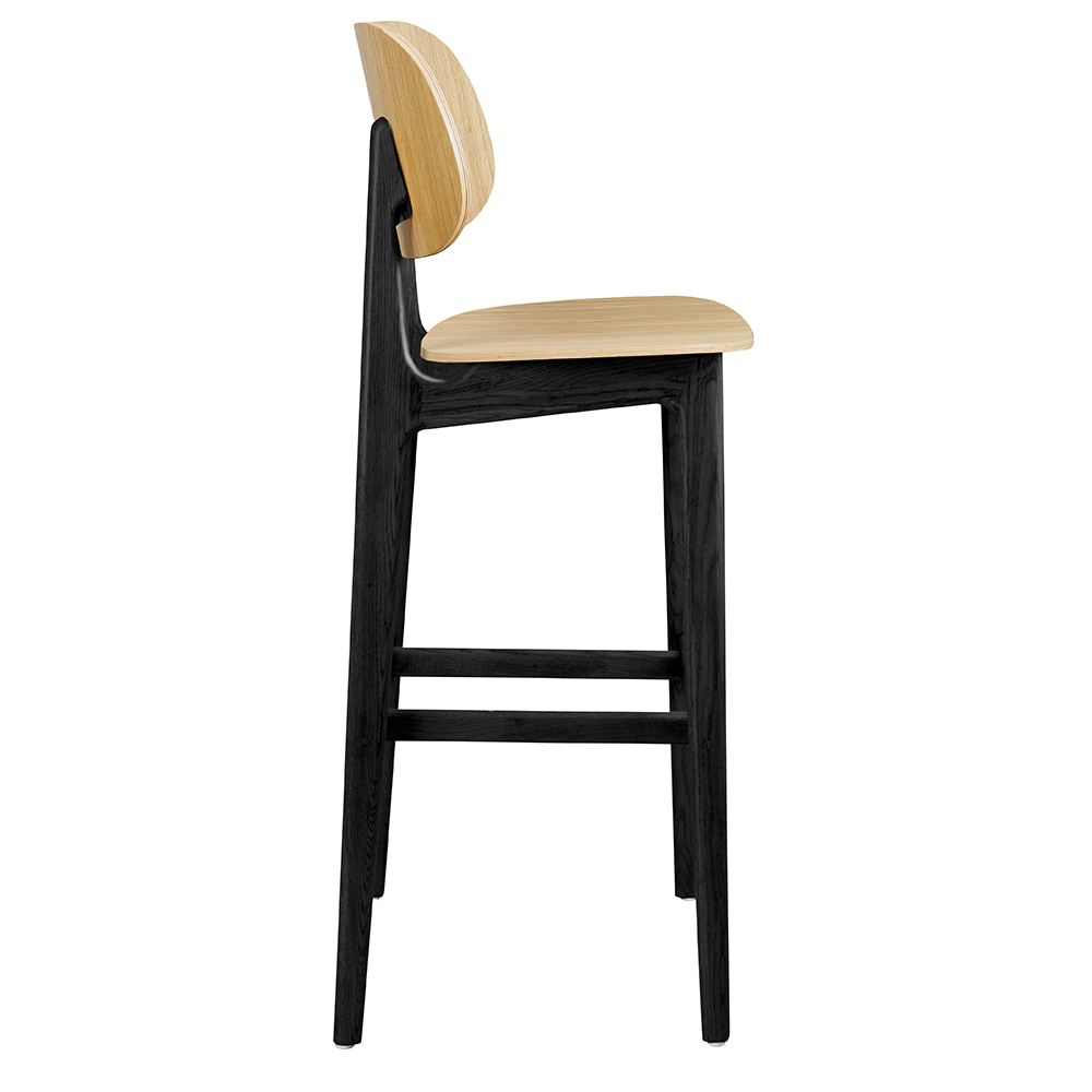 Gastronomieholzbarhocker_Cumpo-Bar-EB_s