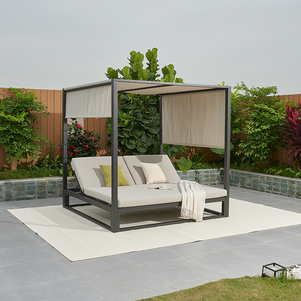 Liegebett_Luxuriosa-Daybed_mood-1_1000px