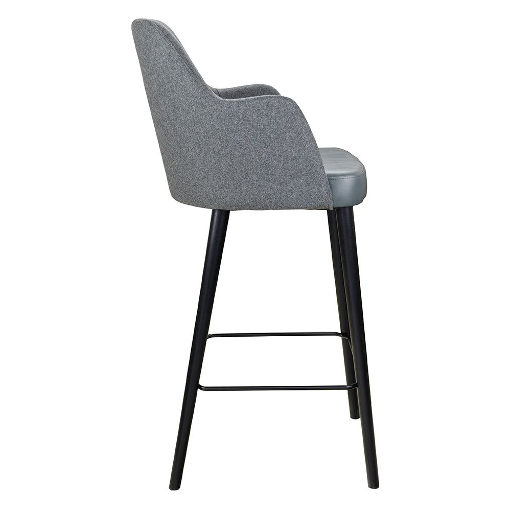 gastronomie-barhocker-sona-300-arm-bar-_2 Beizton: Schwarz | Bezug Sitz A1974 | Bezug Rücken: A2082: