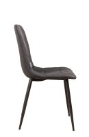 Polsterstuhl Derri Yuma-16 – ein Stuhl mit quadratischer Steppung und schwarzem Metallgestell für Gastronomie Polsterstuhl Derri Yuma-16 – ein Stuhl mit quadratischer Steppung und schwarzem Metallgestell für Gastronomie