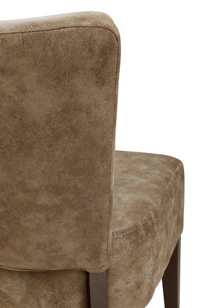 Beizton: American Walnut | Bezug: Dearo-16