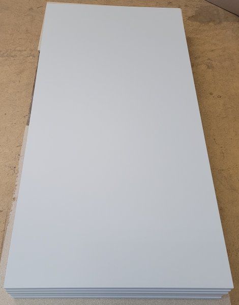 Melaminharz-Tischplatte 25mm lichtgrau 140x70cm - Sonderposten