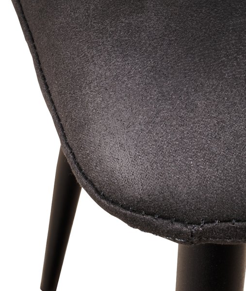 Polsterstuhl Derri Yuma-16 – ein Stuhl mit quadratischer Steppung und schwarzem Metallgestell für Gastronomie Detailansicht Bezuug