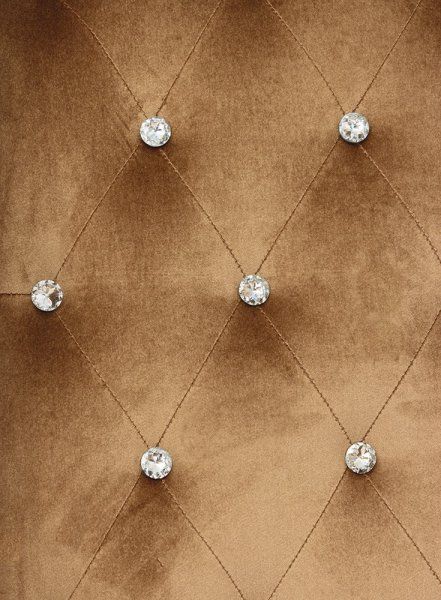 mit Strass-Steinen (gegen Aufpreis)