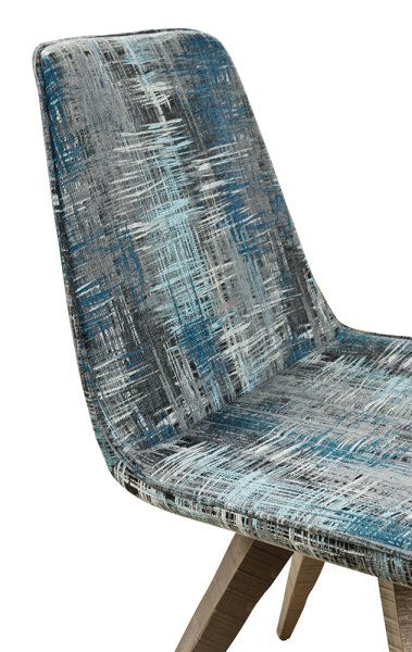 Gestell: Used Look (auf Anfrage) | Bezug: VAHÖ-434