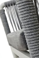 Vorschau: Ramila-RR Light Grey Terrassenstuhl mit beigem Aluminiumgestell und Textilen-Rücken, stapelbar und wetterfest für Gastronomie Detailansicht Kunststoff-Kordel Vorschau: Ramila-RR Light Grey Terrassenstuhl mit beigem Aluminiumgestell und Textilen-Rücken, stapelbar und wetterfest für Gastronomie Detailansicht Kunststoff-Kordel