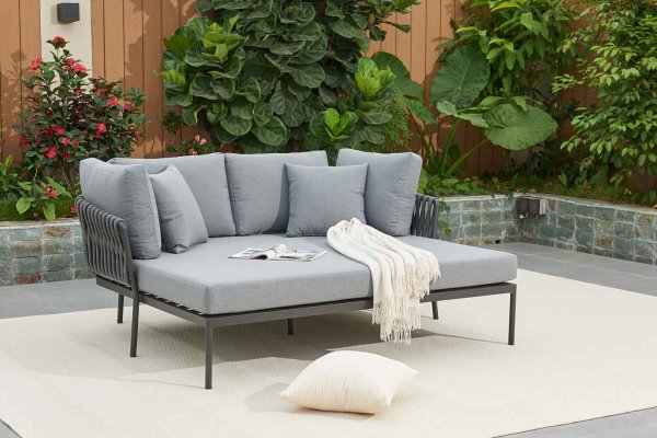 Rope Daybed