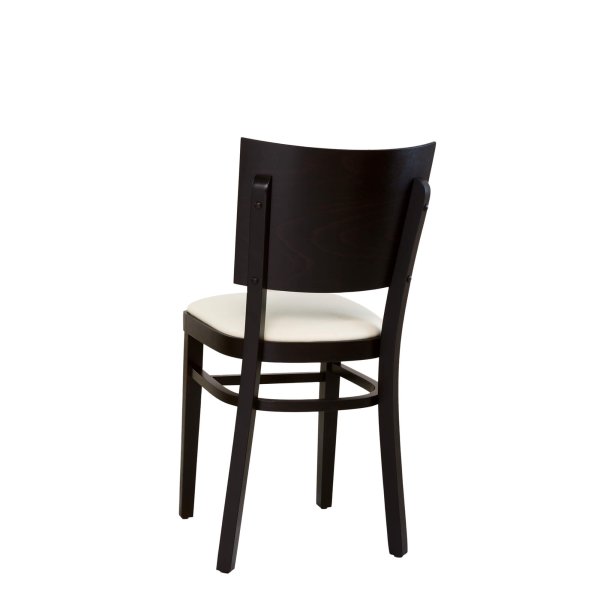 holzstuhl Muno-P, Rückansicht: dunkelbraunes Holzgestell, breite Rückenlehne, gepolsterte Sitzfläche in Creme für Gastronomie.