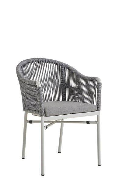 Ramila-RR Light Grey Terrassenstuhl mit beigem Aluminiumgestell und Textilen-Rücken, stapelbar und wetterfest für Gastronomie seitliche Frontansicht